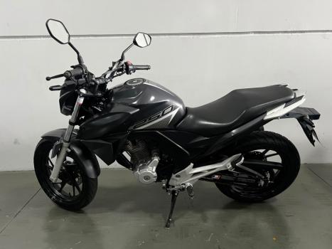 HONDA CB 250 F Twister , Foto 5