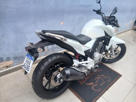 HONDA CB 250 F Twister FLEXONE, Foto 4