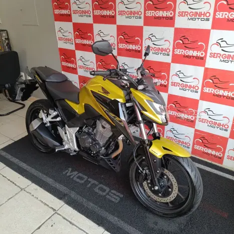 HONDA CB 300 F Twister FLEX ABS, Foto 2