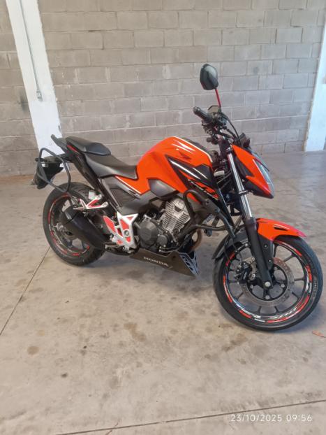 HONDA CB 300 F Twister FLEX CBS, Foto 3 HONDA CB 300 F Twister FLEX CBS, Foto 3