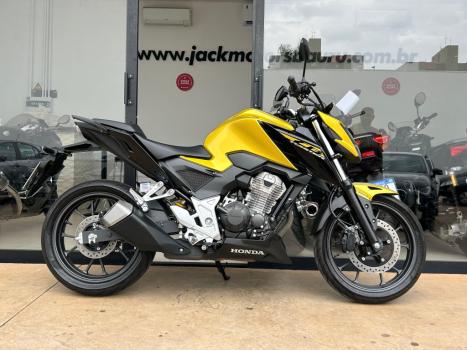 HONDA CB 300 F Twister FLEX ABS, Foto 13