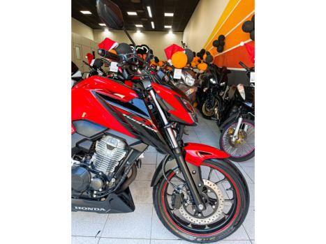 HONDA CB 300 F Twister FLEX ABS, Foto 2