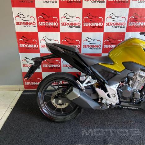 HONDA CB 300 F Twister FLEX ABS, Foto 5