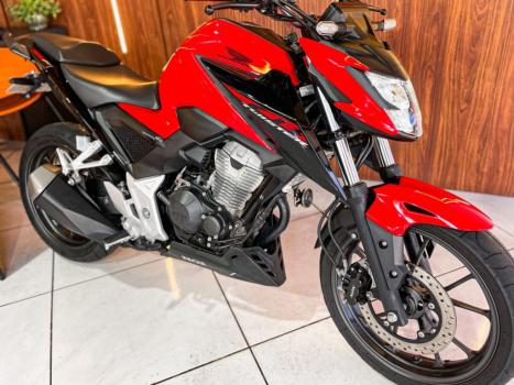 HONDA CB 300 F Twister FLEX CBS, Foto 3