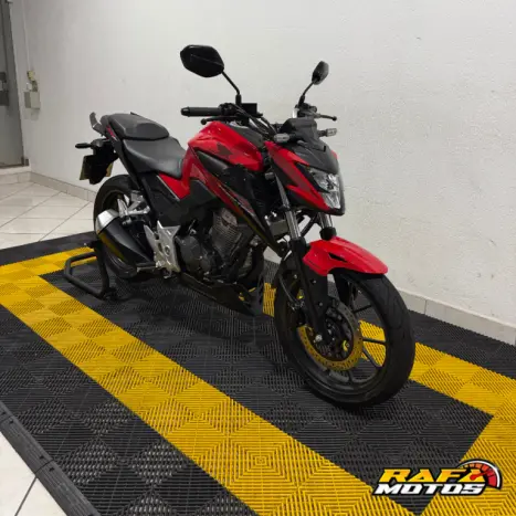 HONDA CB 300 F Twister FLEX CBS, Foto 4