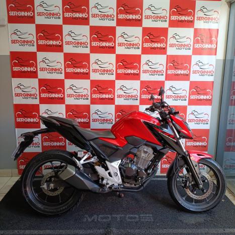 HONDA CB 300 F Twister FLEX ABS, Foto 2