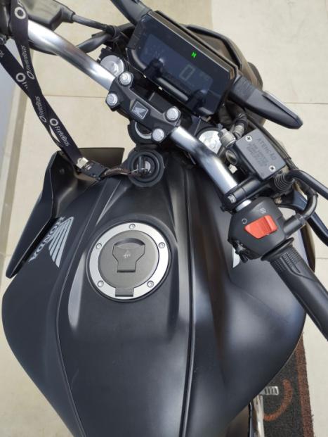 HONDA CB 300 F Twister FLEX CBS, Foto 2