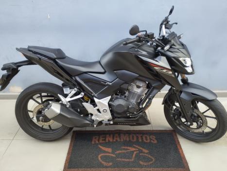 HONDA CB 300 F Twister FLEX CBS, Foto 4