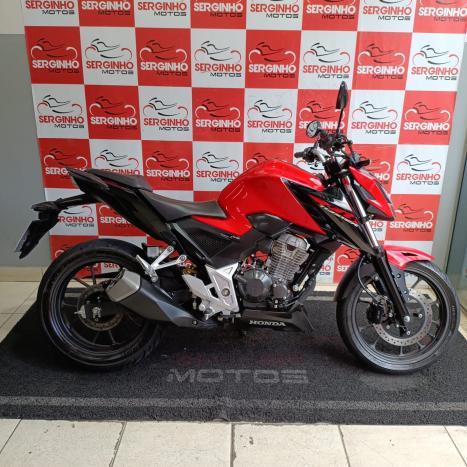 HONDA CB 300 F Twister FLEX ABS, Foto 1