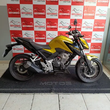 HONDA CB 300 F Twister FLEX ABS, Foto 1