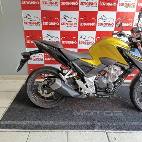 HONDA CB 300 F Twister FLEX ABS, Foto 2