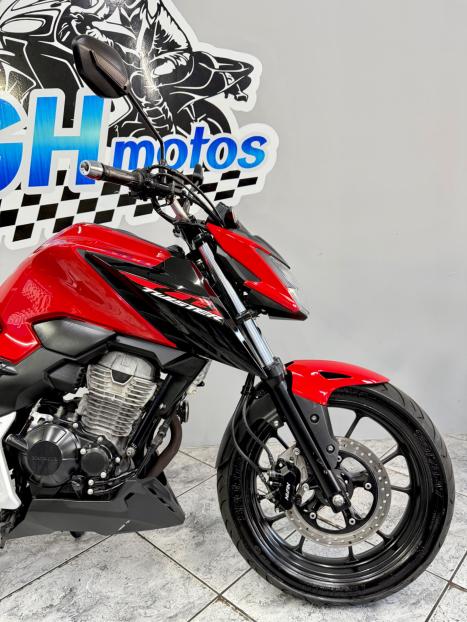HONDA CB 300 F Twister FLEX ABS, Foto 2