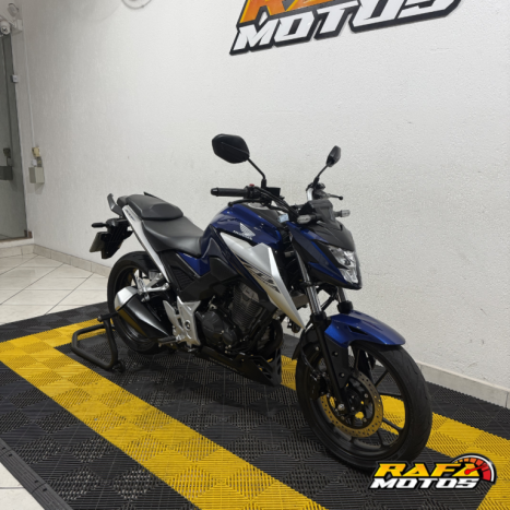 HONDA CB 300 F Twister FLEX ABS, Foto 3