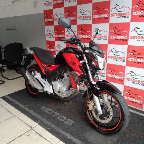 HONDA CB 300 F Twister FLEX ABS, Foto 3