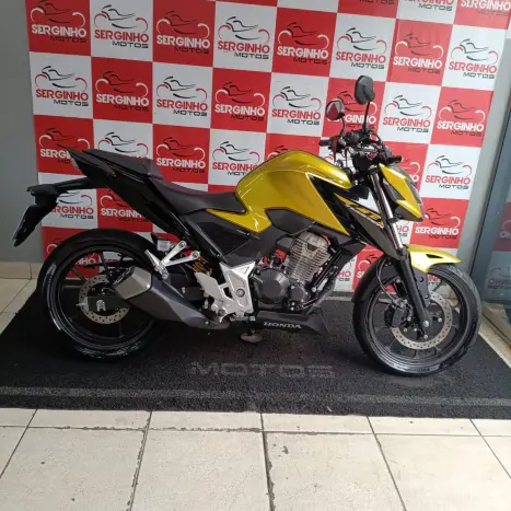 HONDA CB 300 F Twister FLEX ABS, Foto 1