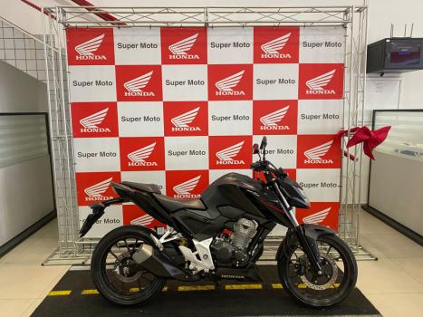 HONDA CB 300 F Twister FLEX CBS, Foto 2
