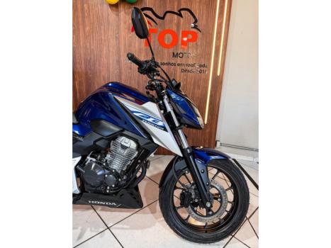 HONDA CB 300 F Twister FLEX ABS, Foto 2