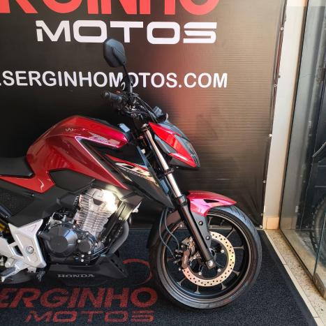 HONDA CB 300 F Twister FLEX ABS, Foto 2