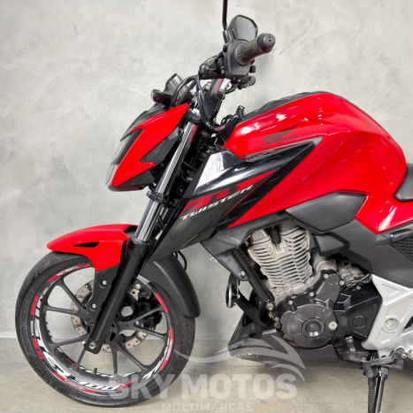 HONDA CB 300 F Twister FLEX CBS, Foto 6