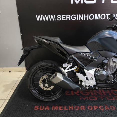 HONDA CB 300 F Twister FLEX ABS, Foto 3