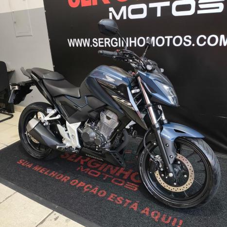 HONDA CB 300 F Twister FLEX ABS, Foto 5