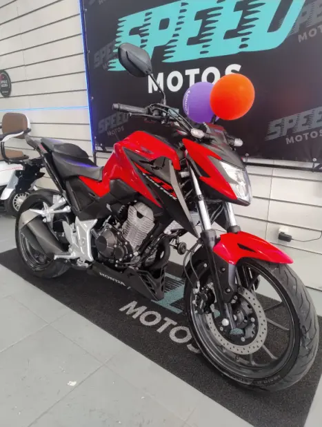 HONDA CB 300 F Twister FLEX CBS, Foto 2