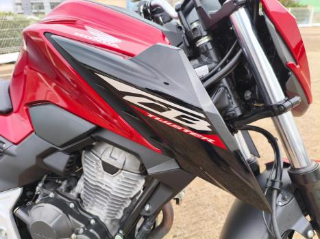HONDA CB 300 F Twister FLEX ABS, Foto 11