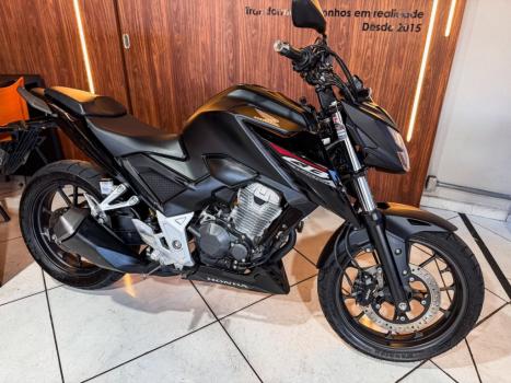 HONDA CB 300 F Twister FLEX CBS, Foto 3