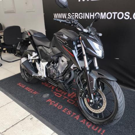 HONDA CB 300 F Twister FLEX ABS, Foto 2