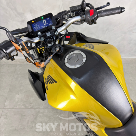 HONDA CB 300 F Twister FLEX ABS, Foto 10