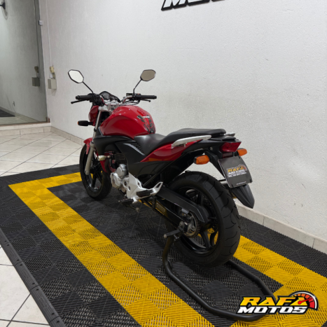 HONDA CB 300 R ESPECIAL EDITION, Foto 5 HONDA CB 300 R ESPECIAL EDITION, Foto 5