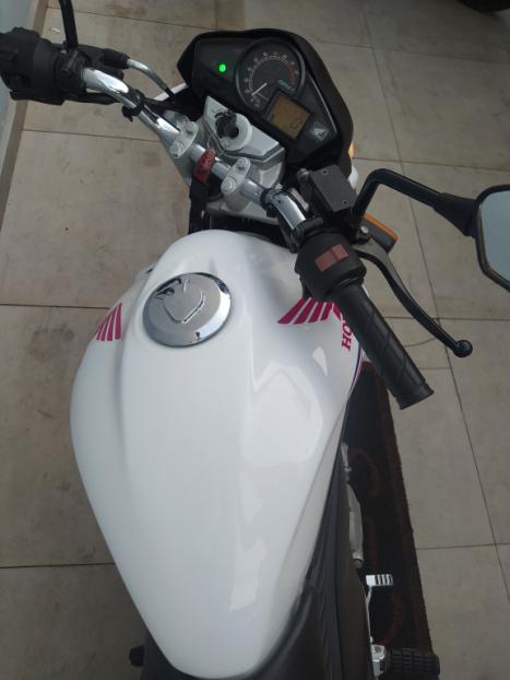 HONDA CB 300 R ESPECIAL EDITION, Foto 5