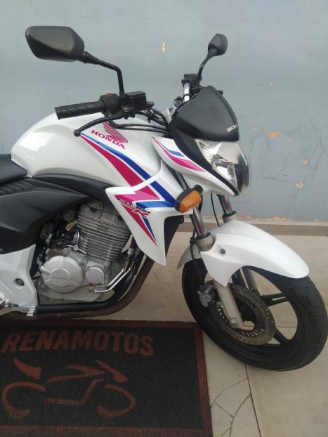 HONDA CB 300 R ESPECIAL EDITION, Foto 6