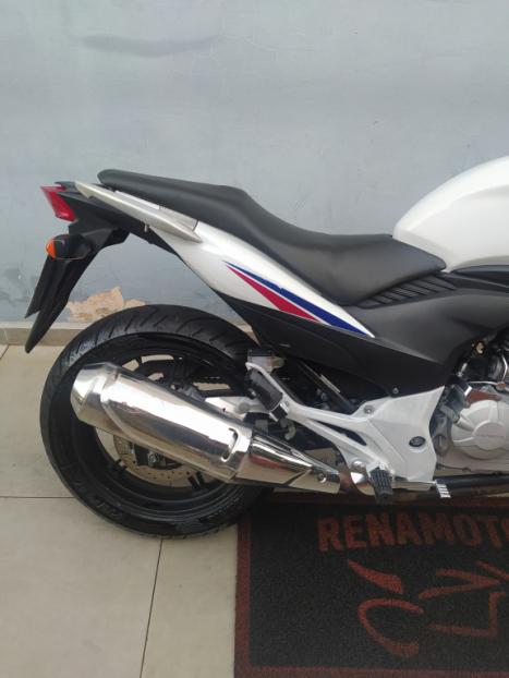 HONDA CB 300 R ESPECIAL EDITION, Foto 7