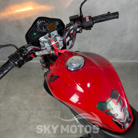 HONDA CB 300 R ESPECIAL EDITION, Foto 10