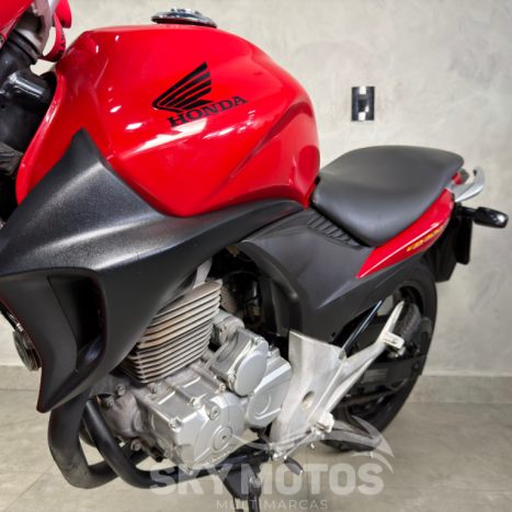 HONDA CB 300 R ESPECIAL EDITION, Foto 15