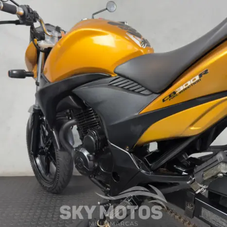 HONDA CB 300 R FLEX, Foto 18 HONDA CB 300 R FLEX, Foto 18