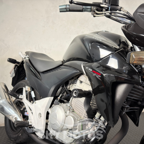 HONDA CB 300 R FLEX, Foto 9