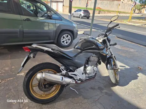 HONDA CB 300 R FLEX ABS, Foto 2
