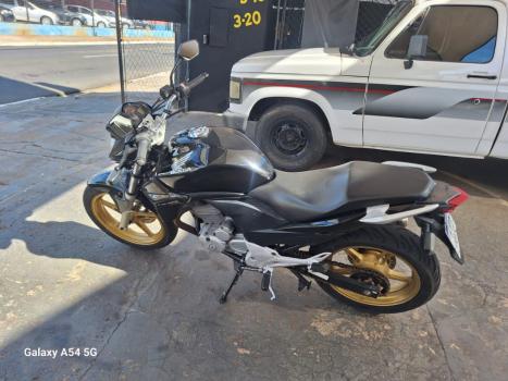 HONDA CB 300 R FLEX ABS, Foto 4