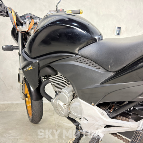 HONDA CB 300 R FLEX, Foto 18