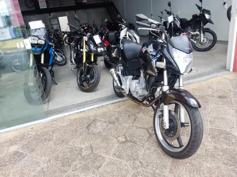 HONDA CB 300 R STD, Foto 6