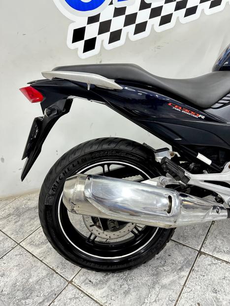HONDA CB 300 R STD, Foto 4