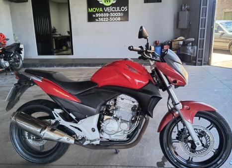 HONDA CB 300 R STD, Foto 3 HONDA CB 300 R STD, Foto 3