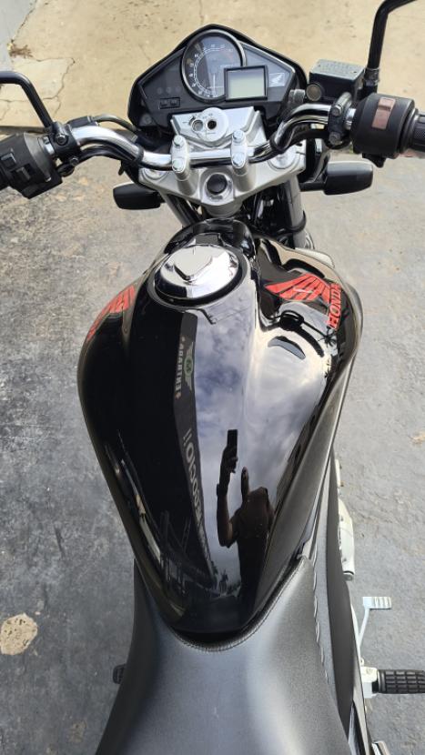 HONDA CB 300 R STD, Foto 3 HONDA CB 300 R STD, Foto 3