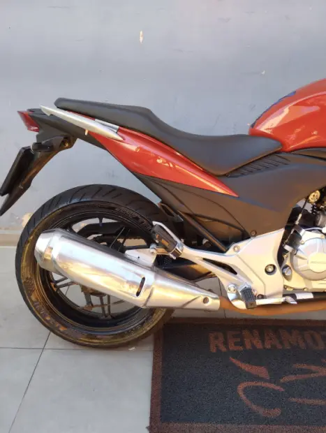 HONDA CB 300 R STD, Foto 2