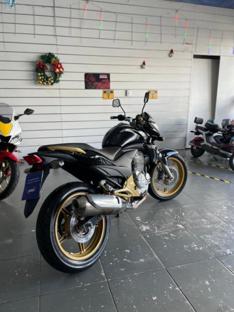 HONDA CB 300 R STD, Foto 4