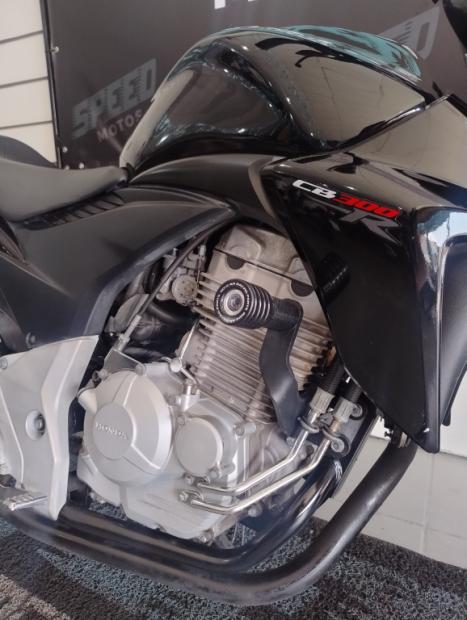 HONDA CB 300 R STD, Foto 5
