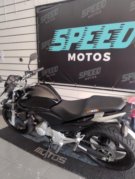 HONDA CB 300 R STD, Foto 11