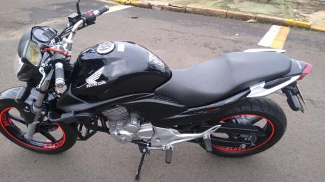 HONDA CB 300 R STD, Foto 2